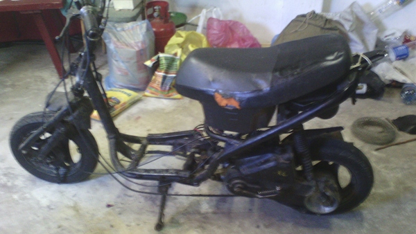 scoot001.jpg