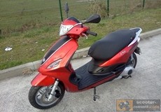 Обзор скутера Piaggio Fly 50 4V